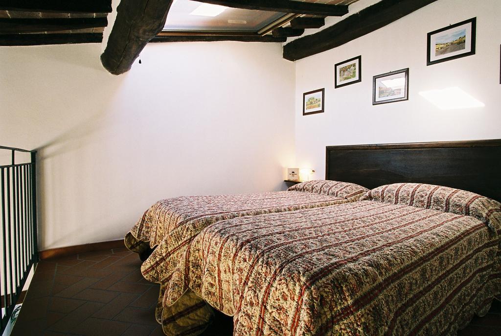 Camere Zimmer Rooms San Francesco Buti Eksteriør billede